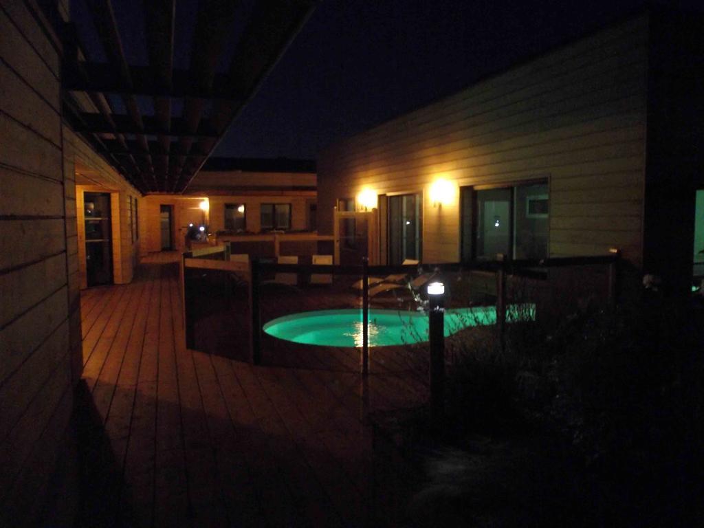 LES BELLES ÉPOQUES B&B - JACUZZI - PISCINE - TERRASSES - BRUMISATEURS - Proche Puy du Fou Saint-Germain-sur-Moine Exterior foto